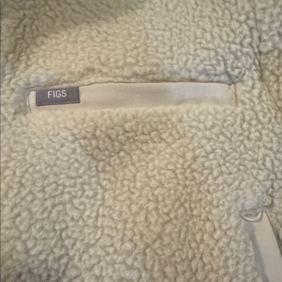 Figs Cream Sherpa Jacket - Picture 2 of 4